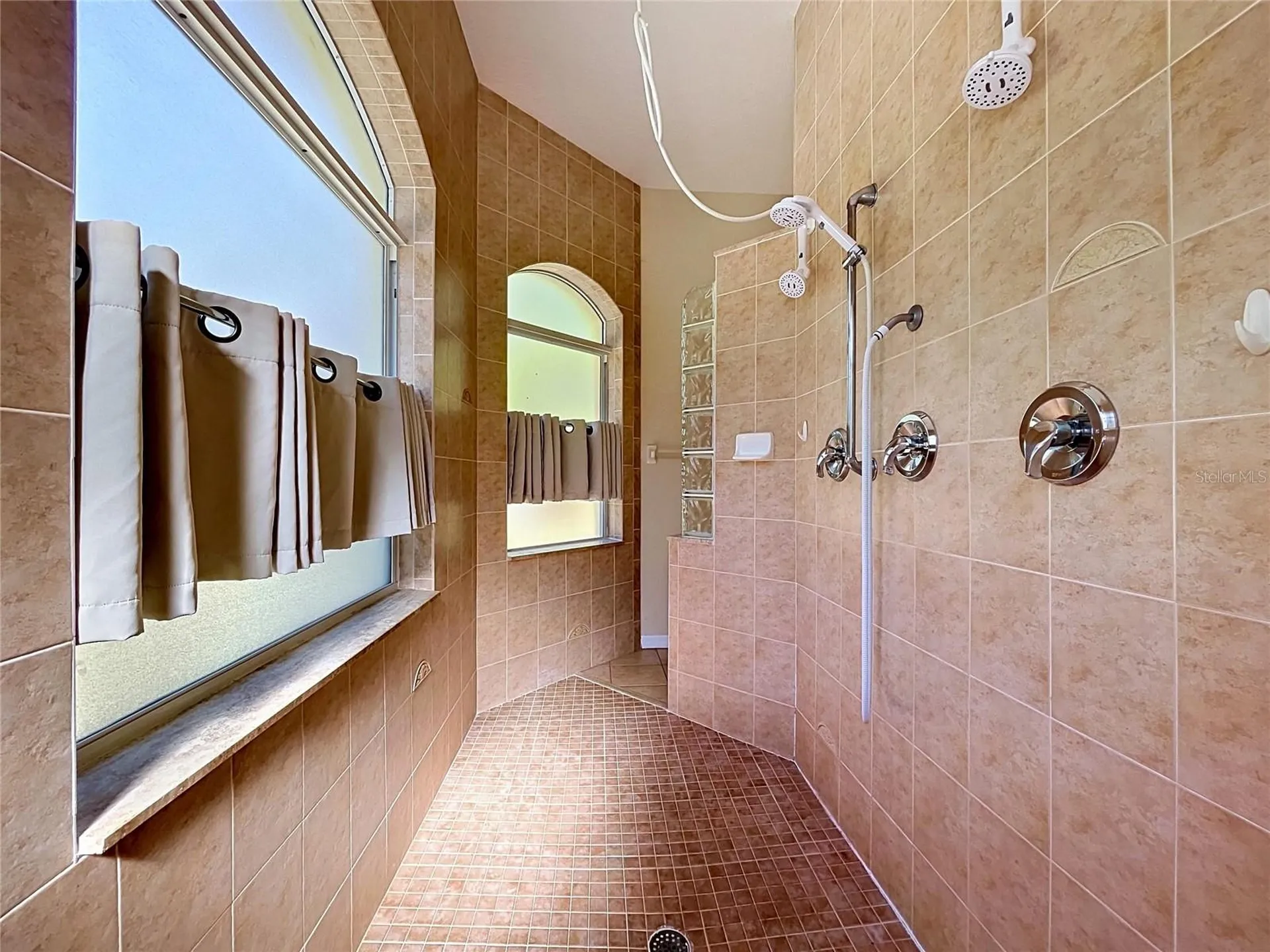 16475 Kids Avenue Weeki Wachee FL 34614