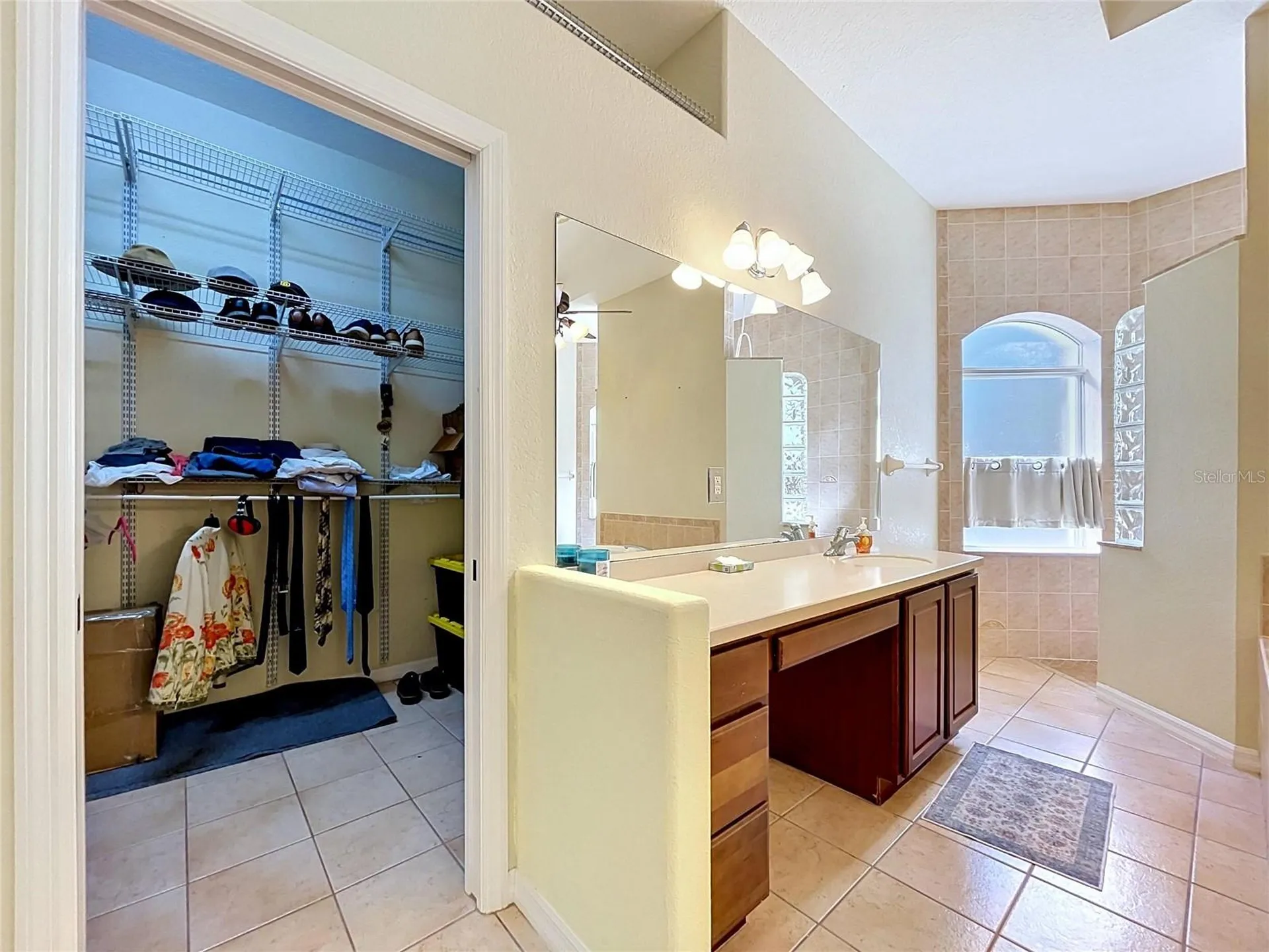 16475 Kids Avenue Weeki Wachee FL 34614