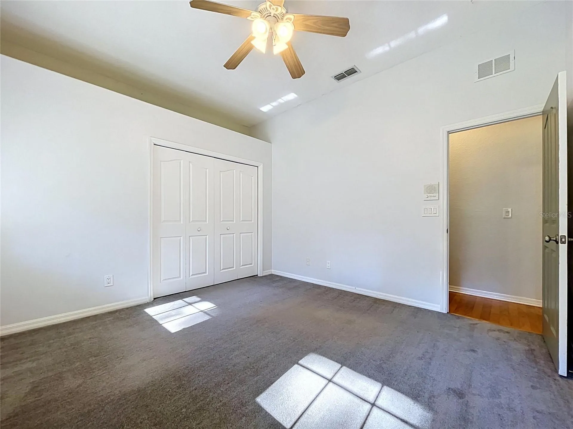 16475 Kids Avenue Weeki Wachee FL 34614