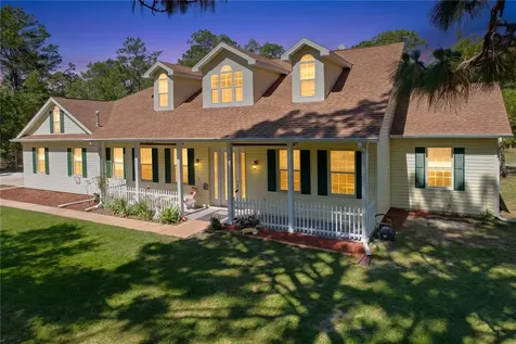 16475 Kids Avenue Weeki Wachee FL 34614