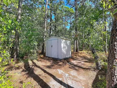 16475 Kids Avenue Weeki Wachee FL 34614