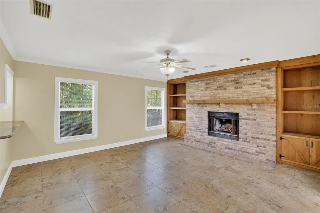 3605 W Flora Street Tampa FL 33614