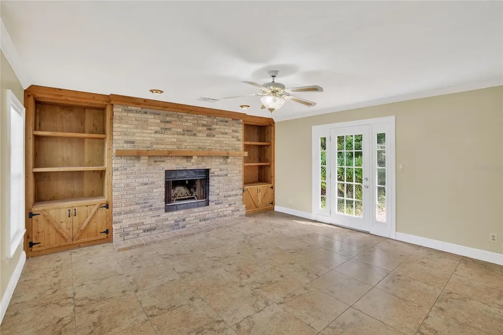 3605 W Flora Street Tampa FL 33614