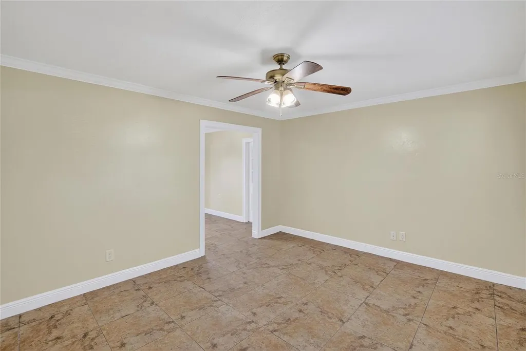 3605 W Flora Street Tampa FL 33614