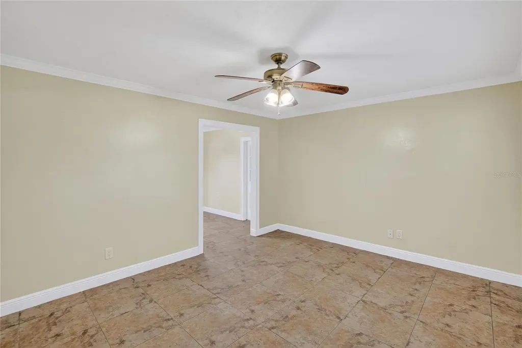 3605 W Flora Street Tampa FL 33614