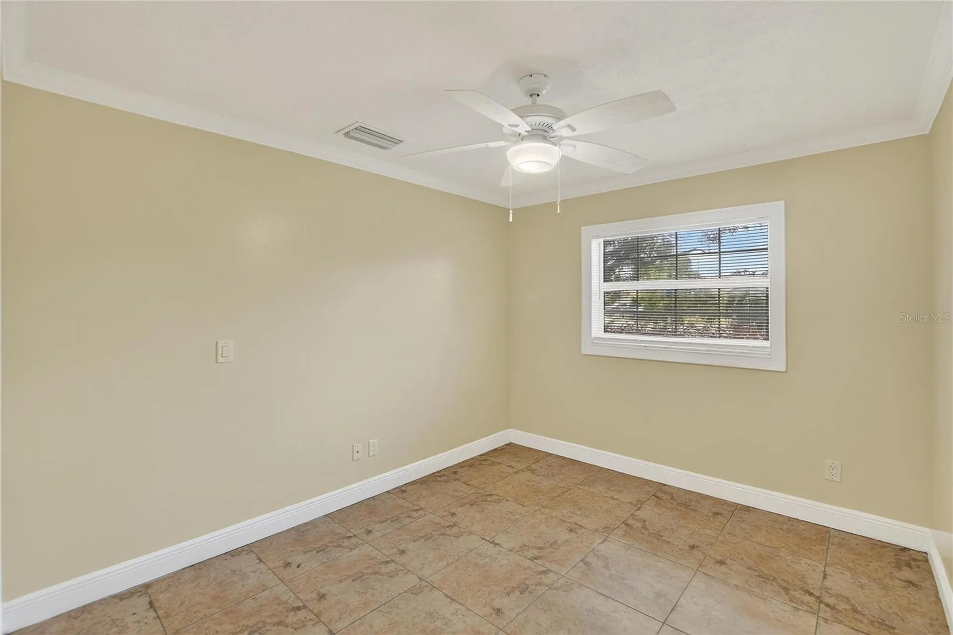 3605 W Flora Street Tampa FL 33614