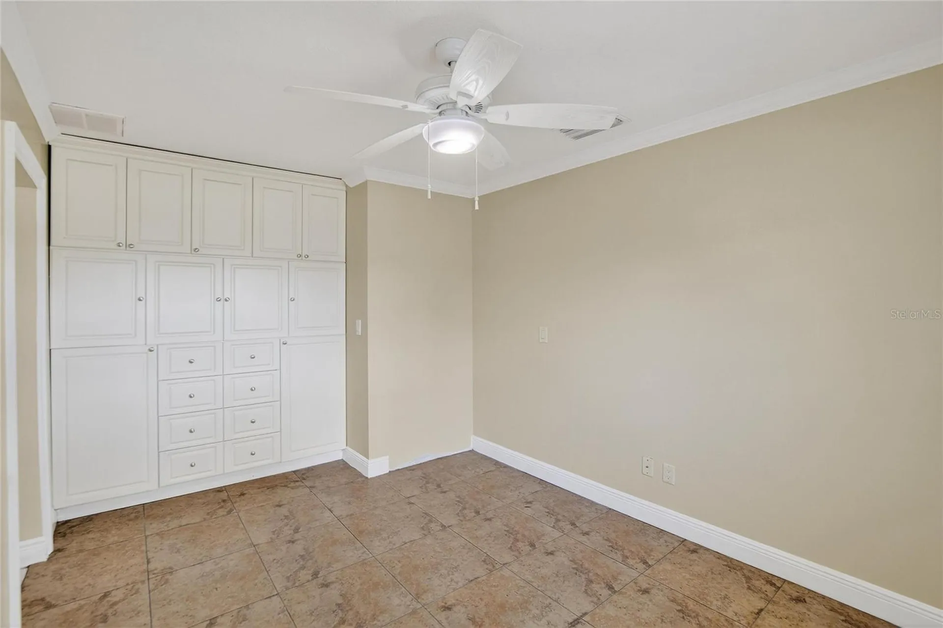 3605 W Flora Street Tampa FL 33614