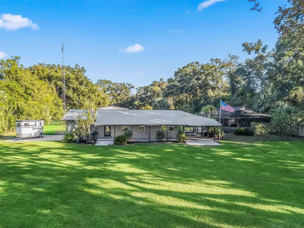 3505 NE 97th Street Road Anthony FL 32617