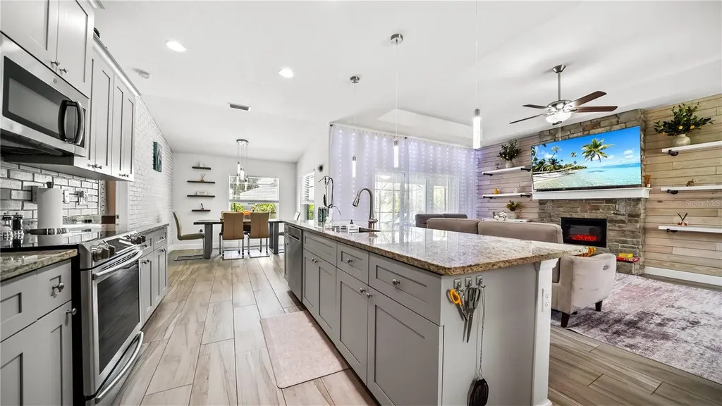 2995 Thomas Lane North Port FL 34286
