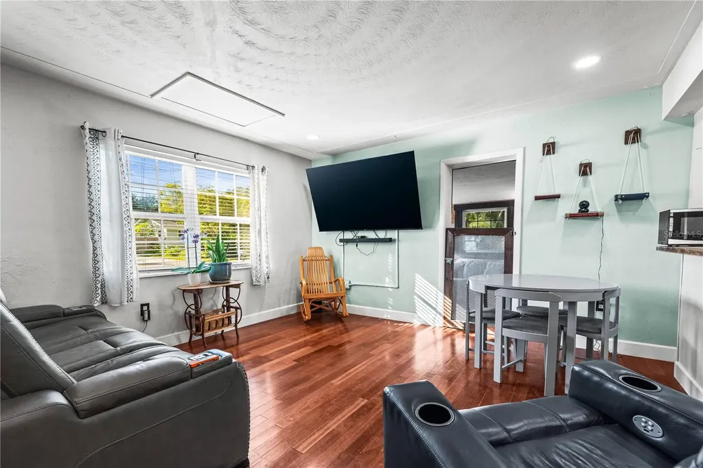 2611 Huntington Avenue Sarasota FL 34232