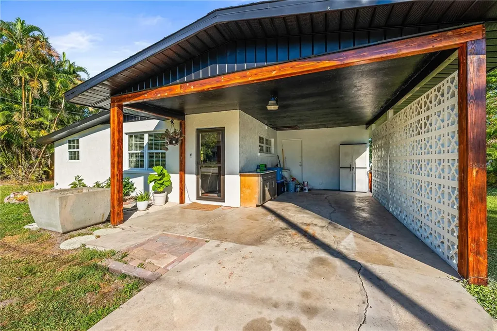 2611 Huntington Avenue Sarasota FL 34232