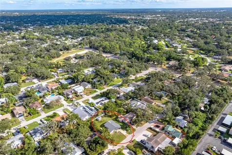 2611 Huntington Avenue Sarasota FL 34232