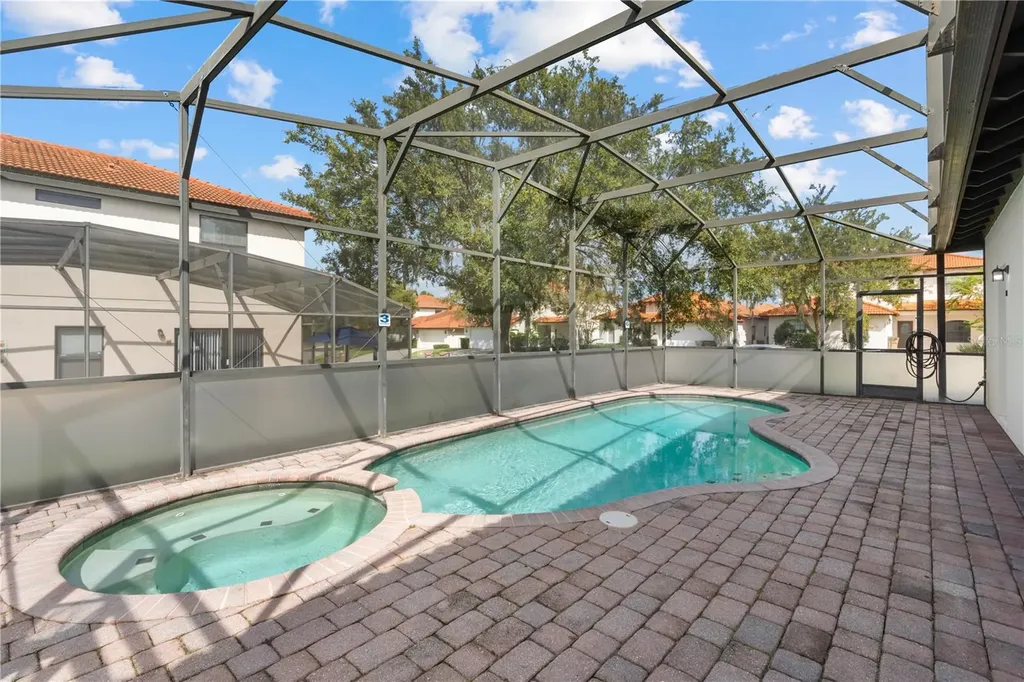 16813 Lazy Breeze Loop Clermont FL 34714