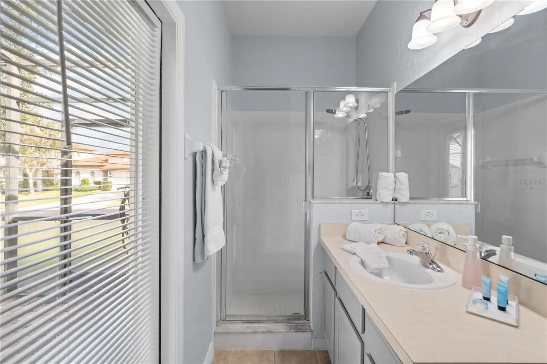 16813 Lazy Breeze Loop Clermont FL 34714