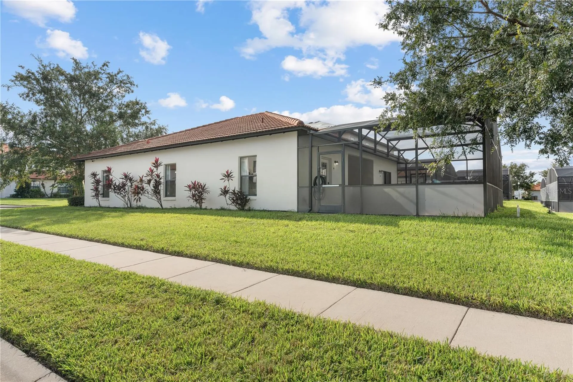 16813 Lazy Breeze Loop Clermont FL 34714