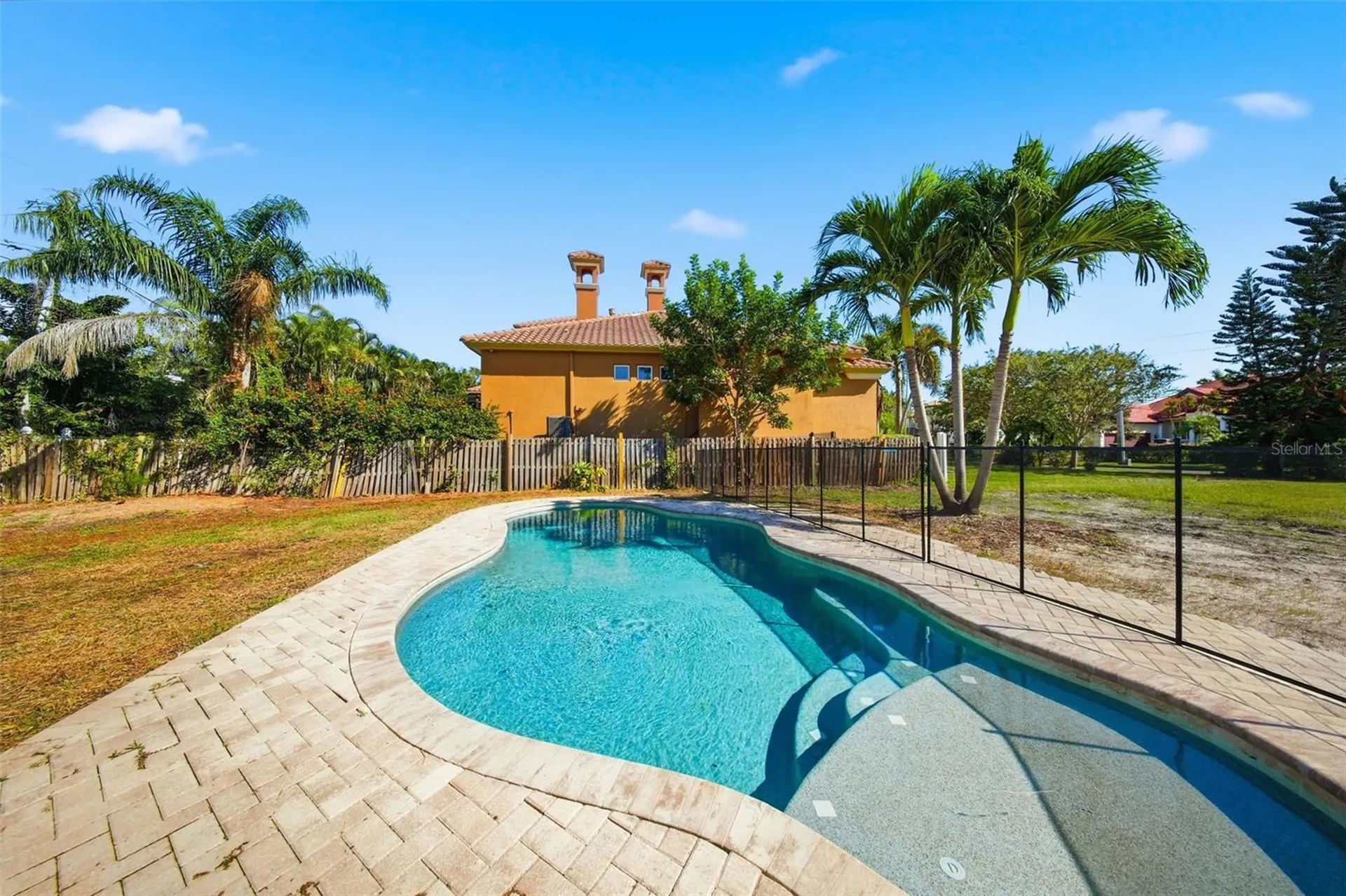 4324 Bayshore Boulevard NE St Petersburg FL 33703
