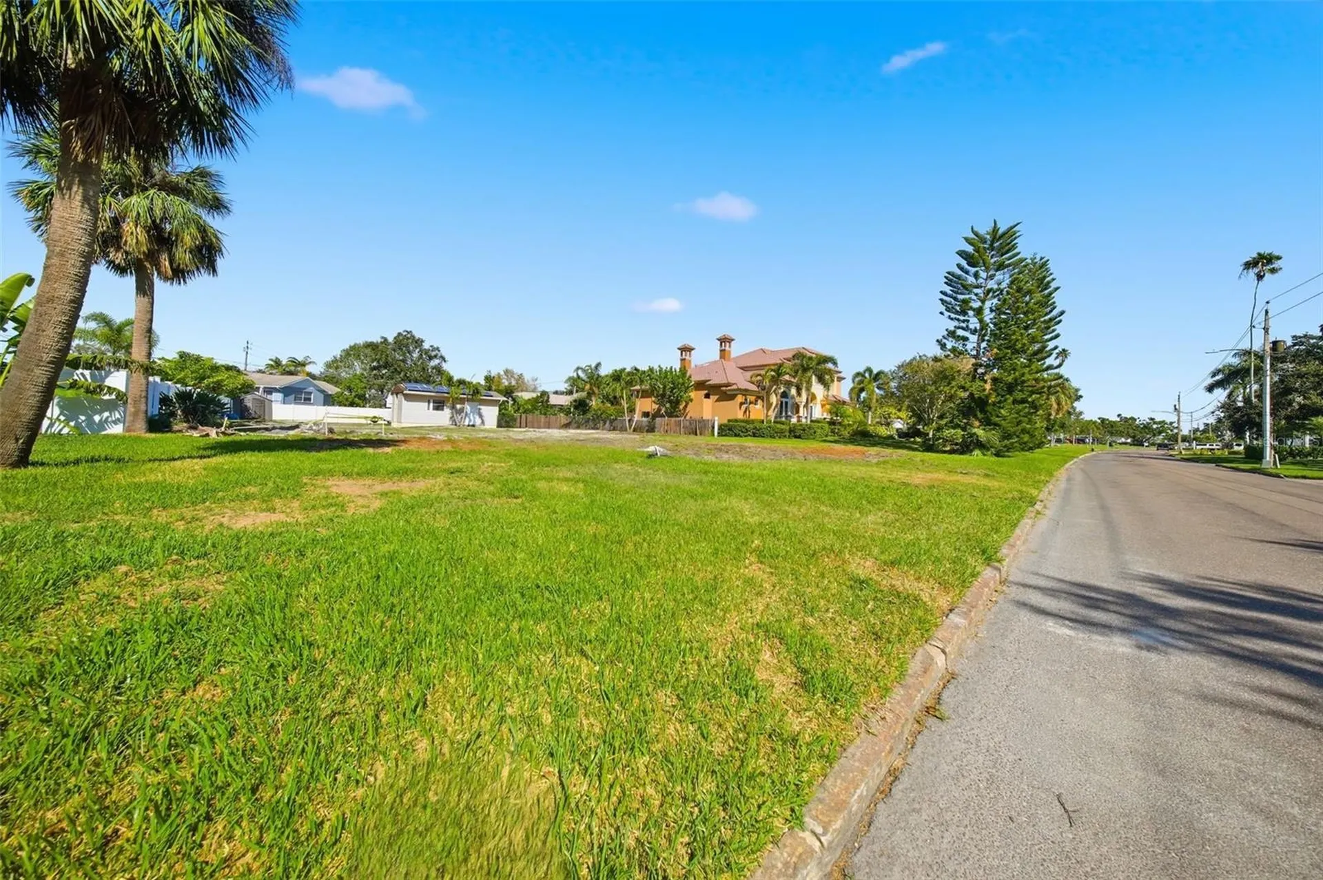 4324 Bayshore Boulevard NE St Petersburg FL 33703