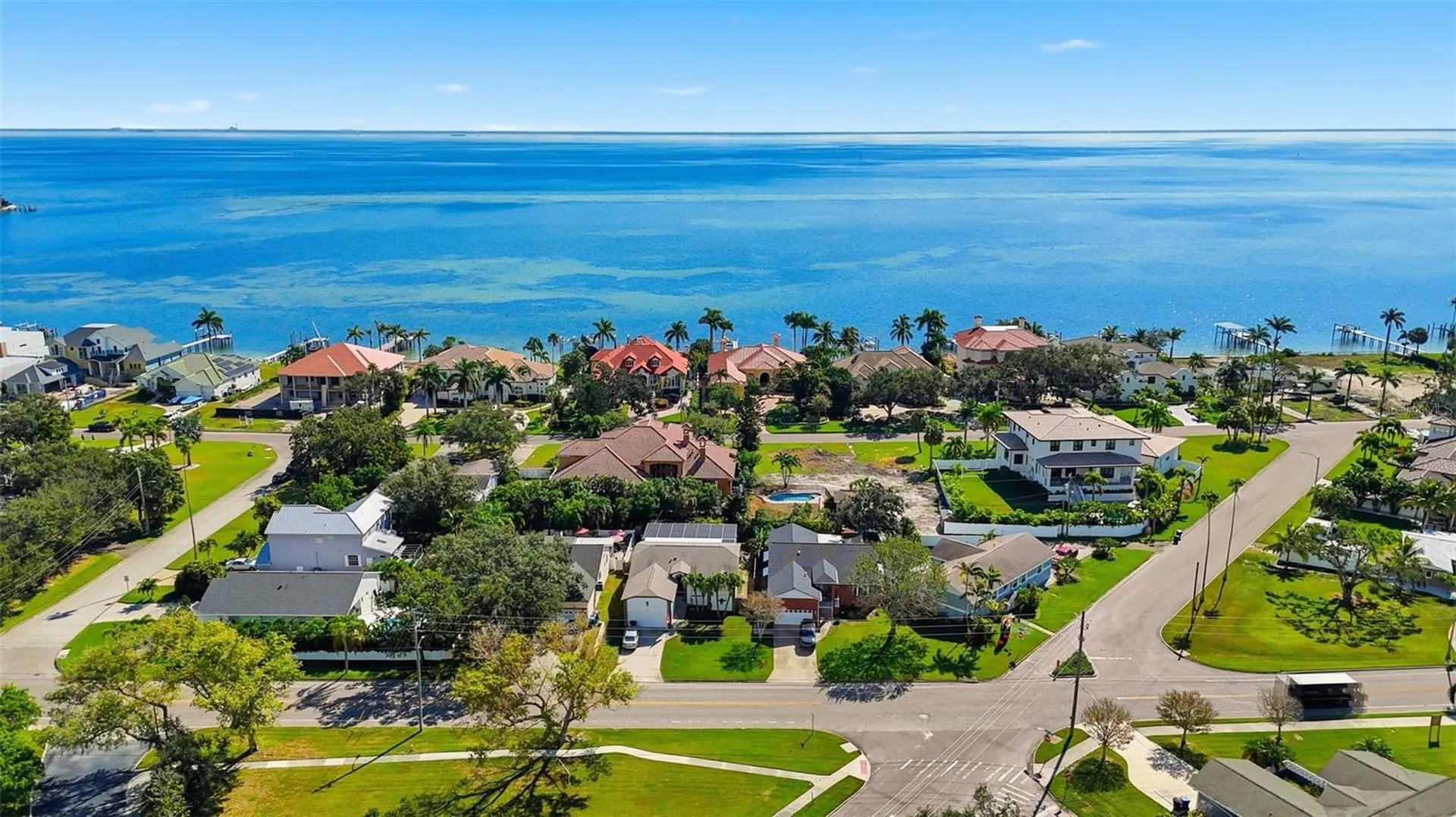 4324 Bayshore Boulevard NE St Petersburg FL 33703