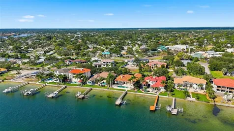 4324 Bayshore Boulevard NE St Petersburg FL 33703