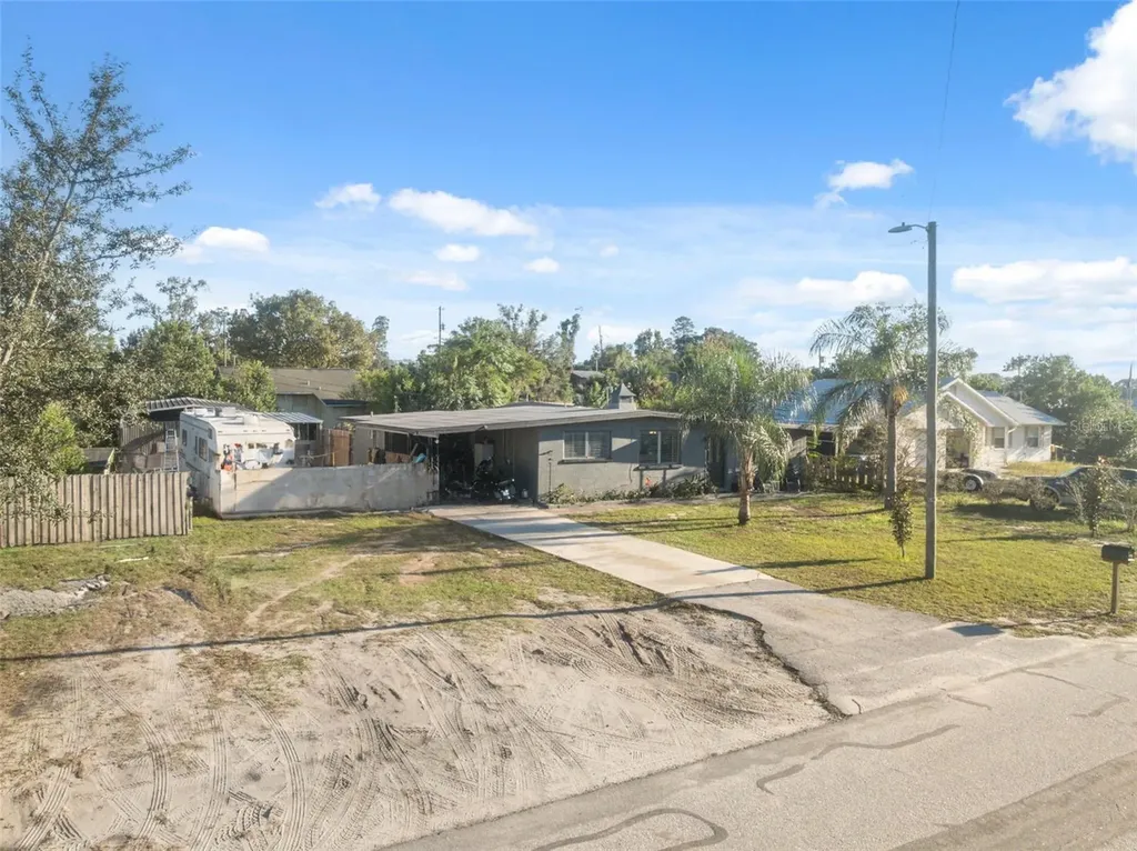 7002 Eisenhower Street Weeki Wachee FL 34613