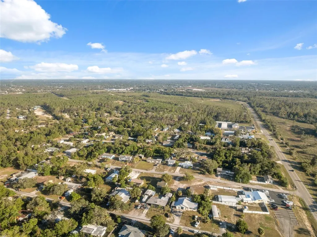 7002 Eisenhower Street Weeki Wachee FL 34613