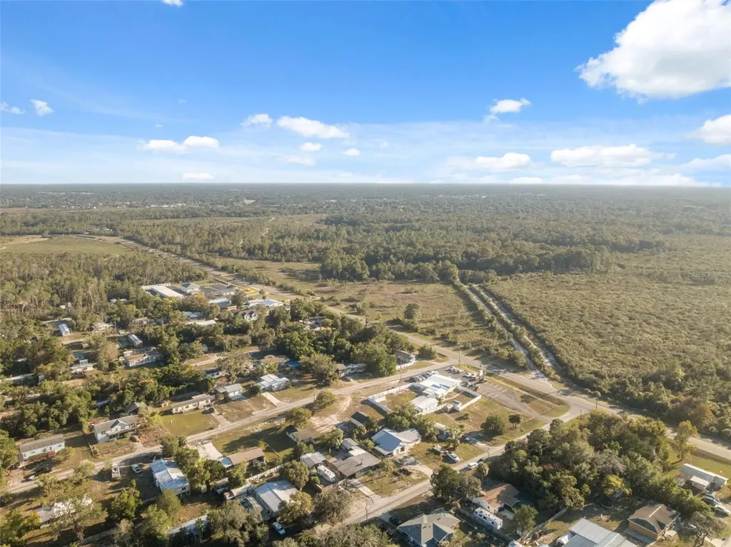 7002 Eisenhower Street Weeki Wachee FL 34613
