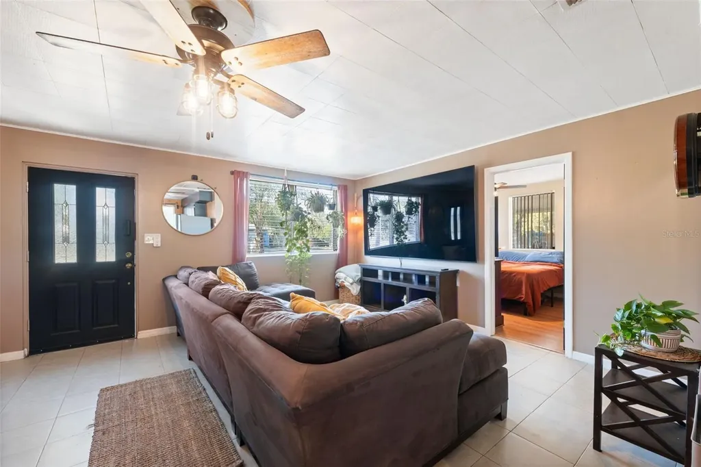 7002 Eisenhower Street Weeki Wachee FL 34613