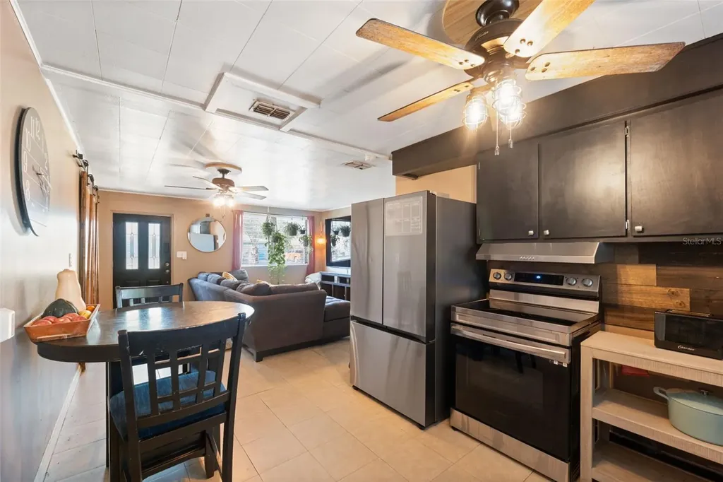 7002 Eisenhower Street Weeki Wachee FL 34613