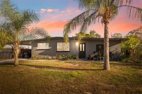7002 Eisenhower Street Weeki Wachee FL 34613