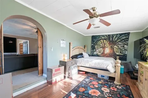 7002 Eisenhower Street Weeki Wachee FL 34613