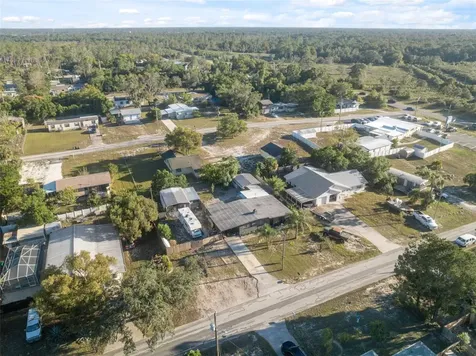 7002 Eisenhower Street Weeki Wachee FL 34613