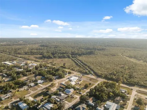 7002 Eisenhower Street Weeki Wachee FL 34613