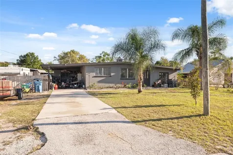 7002 Eisenhower Street Weeki Wachee FL 34613