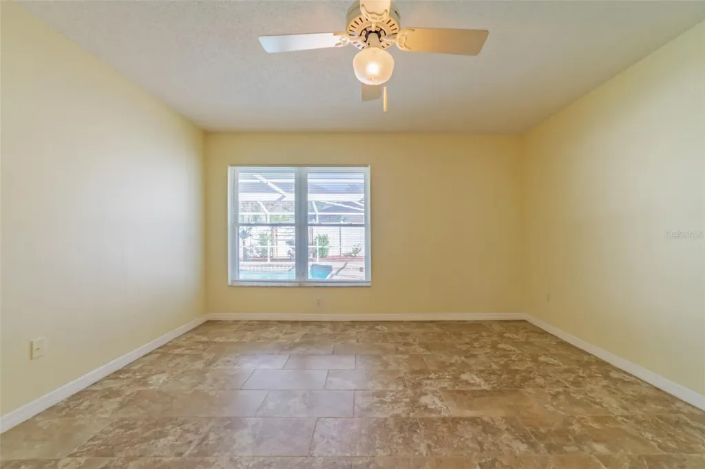 9430 Pebble Glen Avenue Tampa FL 33647