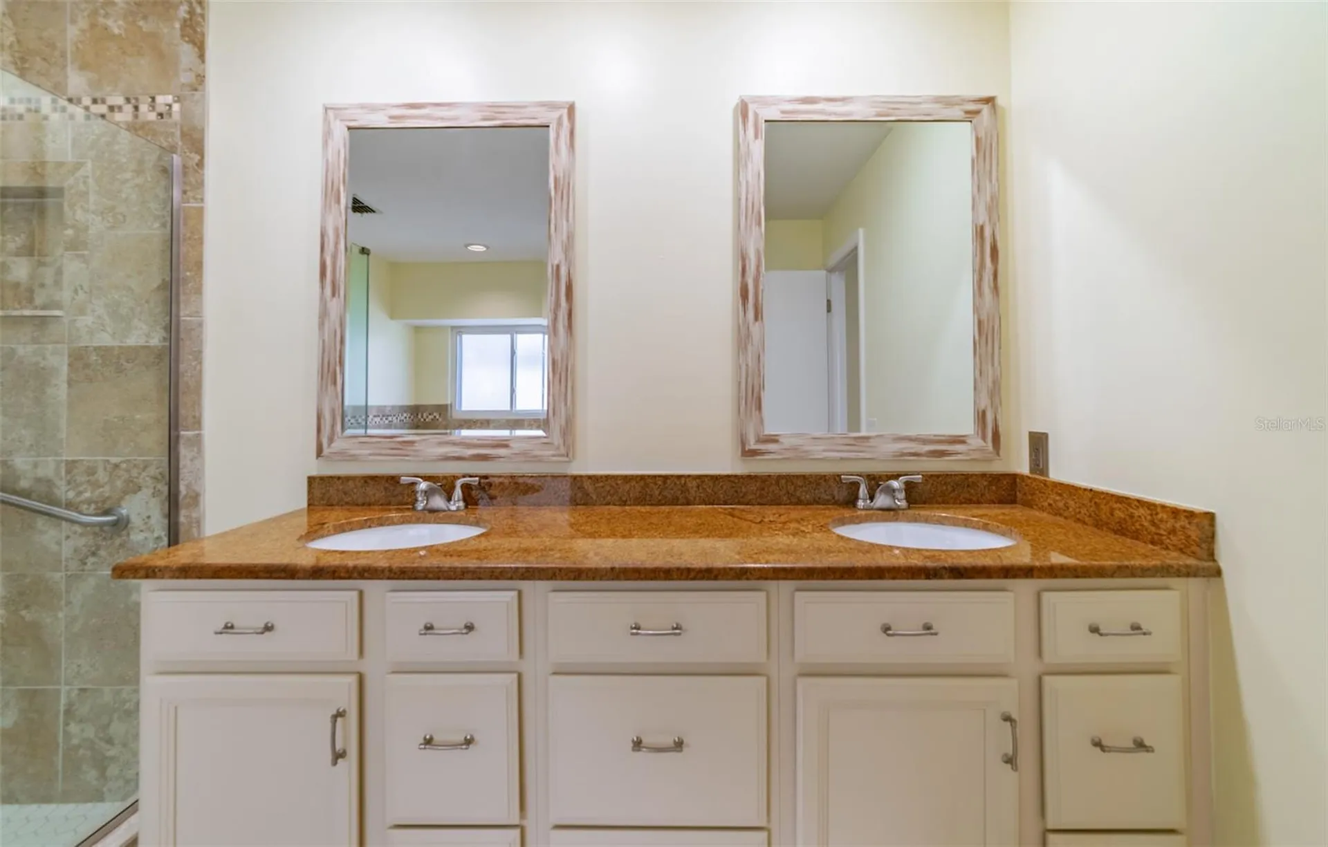 9430 Pebble Glen Avenue Tampa FL 33647