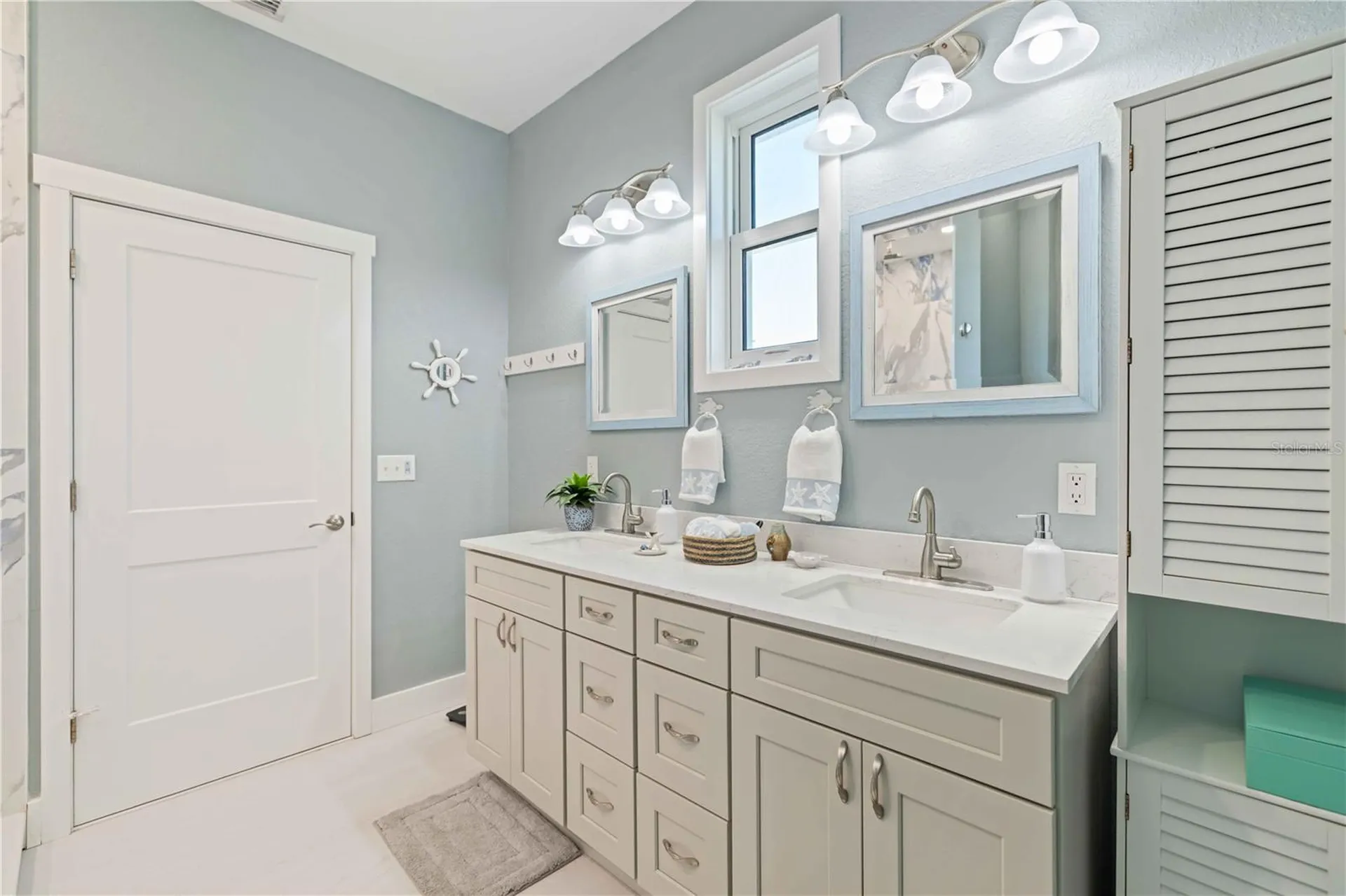 7524 Whitcomb Englewood FL 34223