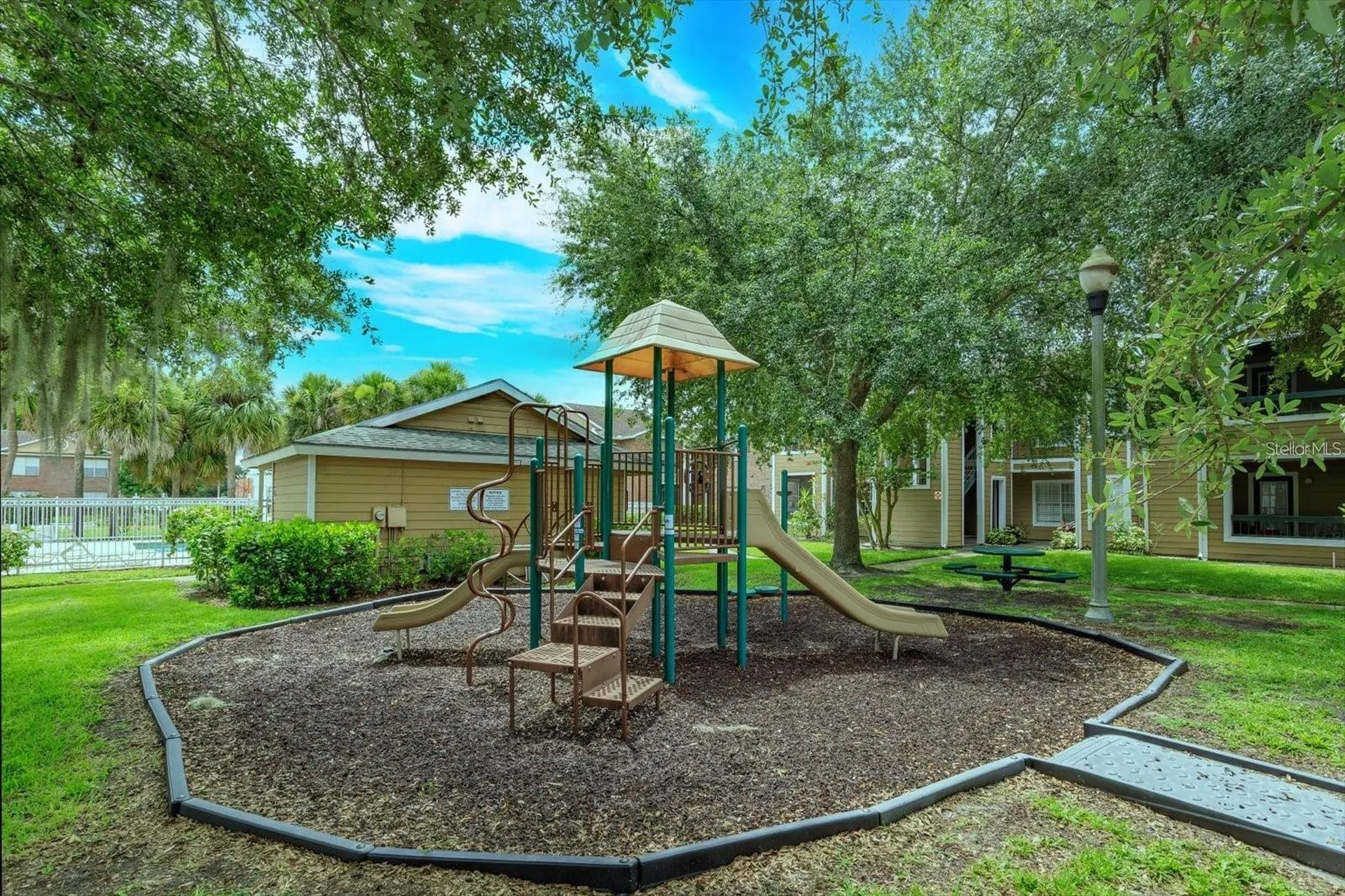 4400 Thornbriar Lane Orlando FL 32822