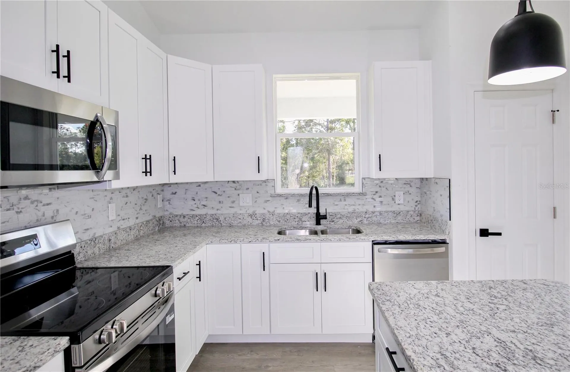 1807 Azalea Terrace Sebring FL 33875