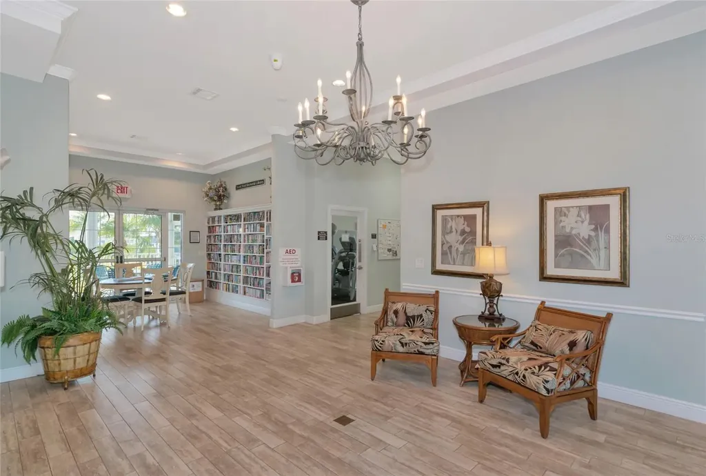 912 Sandpiper Circle Bradenton FL 34209