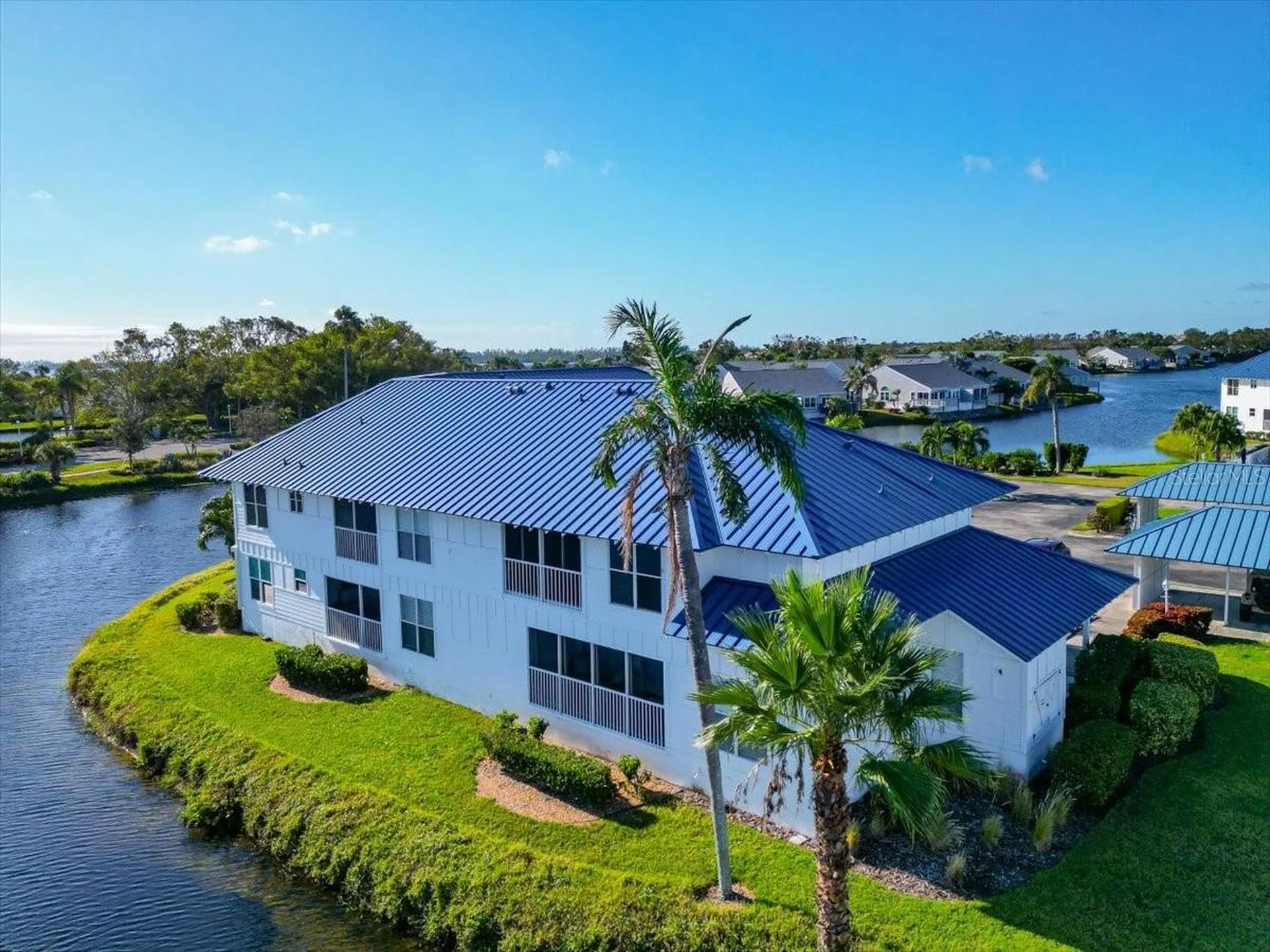 912 Sandpiper Circle Bradenton FL 34209