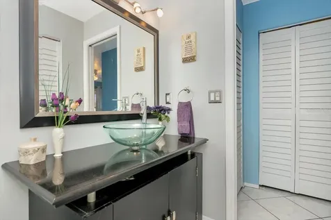 912 Sandpiper Circle Bradenton FL 34209