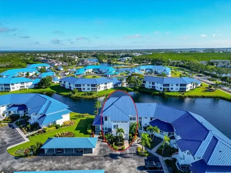 912 Sandpiper Circle Bradenton FL 34209