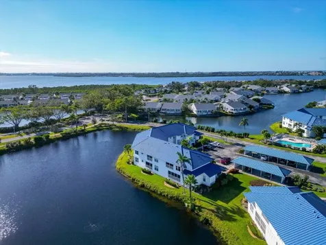 912 Sandpiper Circle Bradenton FL 34209