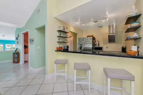 912 Sandpiper Circle Bradenton FL 34209