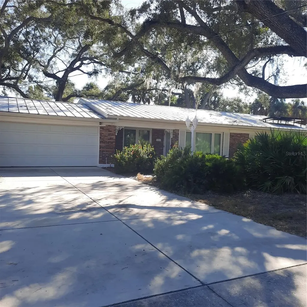4806 W San Jose Street Tampa FL 33629