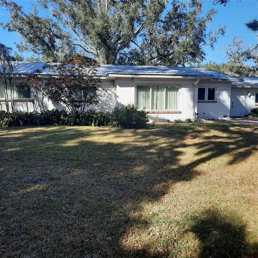4806 W San Jose Street Tampa FL 33629