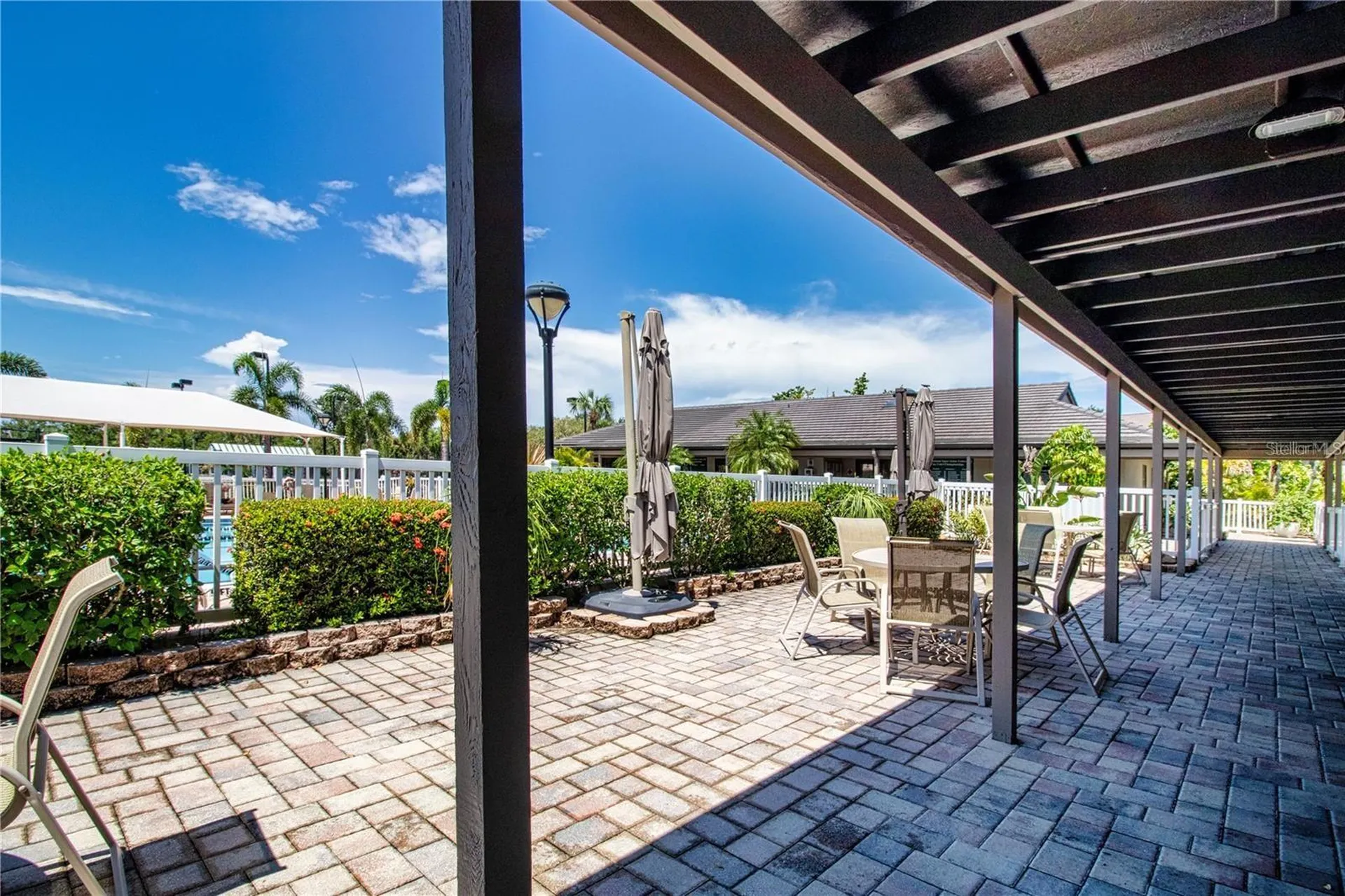 5273 Heron Way Sarasota FL 34231