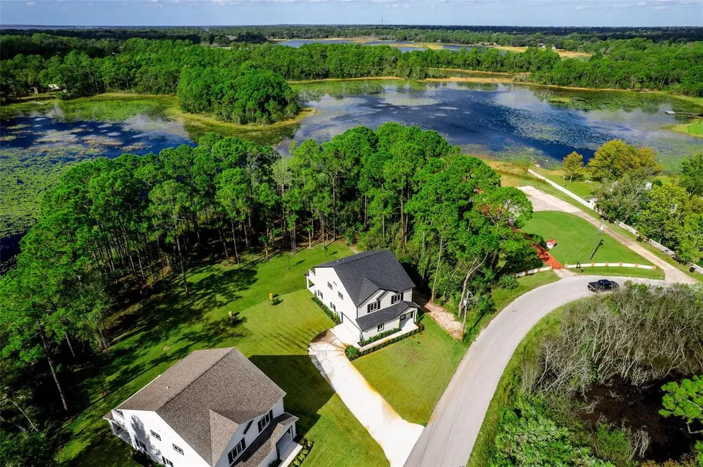 310 Mitnik Drive Deltona FL 32738