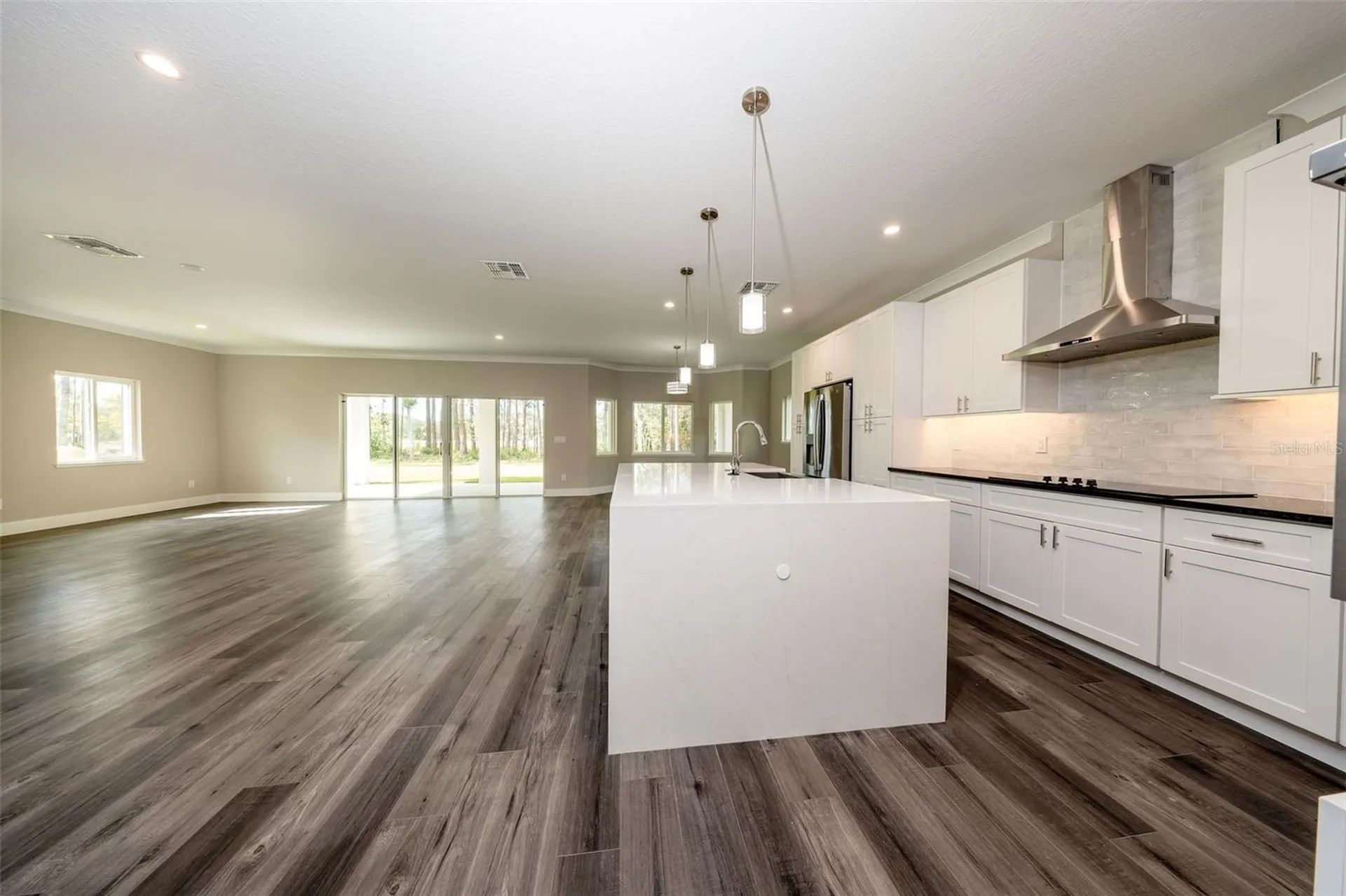 310 Mitnik Drive Deltona FL 32738