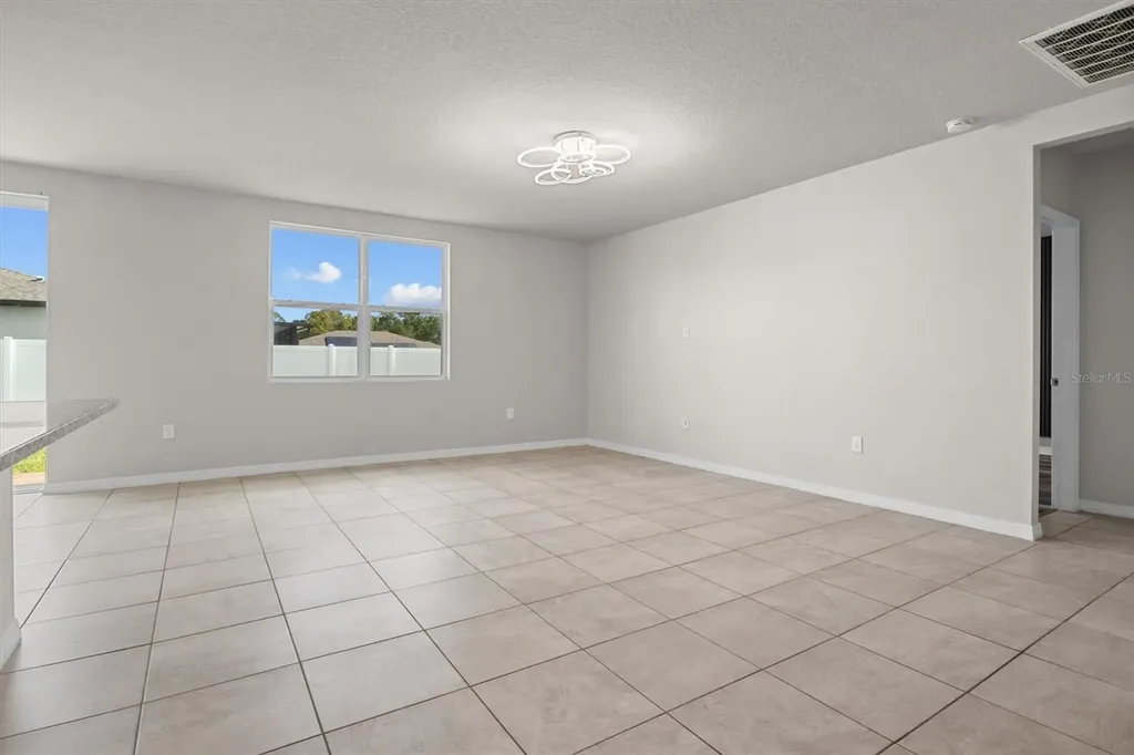706 Alta Vista Court Davenport FL 33896